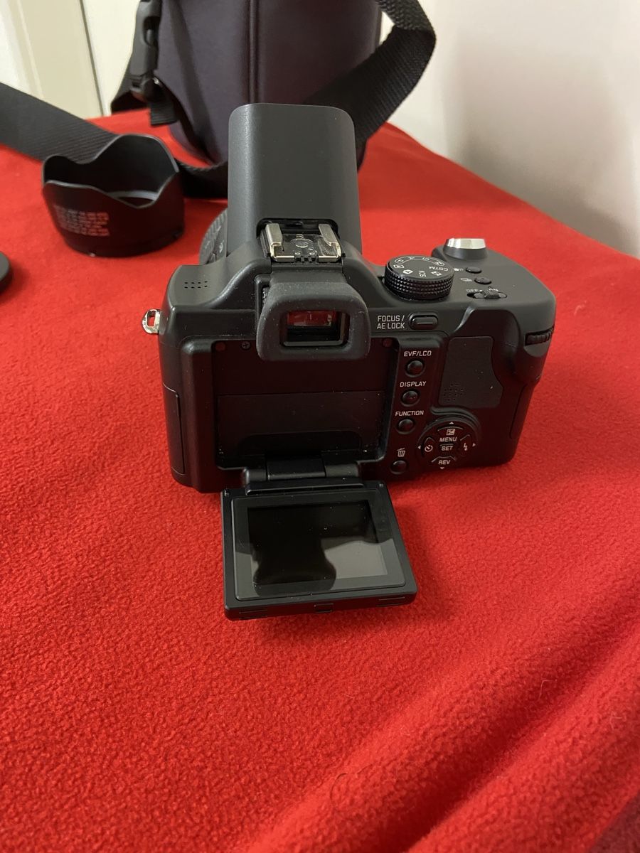 Leica Fotocamera: Leica V-LUX 1 Kamera  - Top Zustand – Usato da Dietikon venduto da brocki-eyra 5