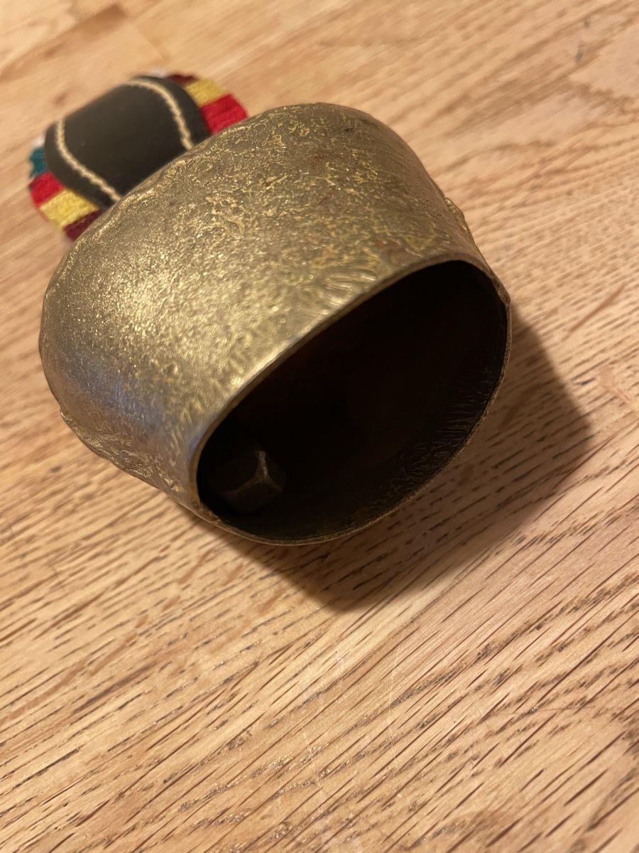 Glocken & Treicheln: Kleine Glocke – Gebraucht aus Flawil von Naphtali 4