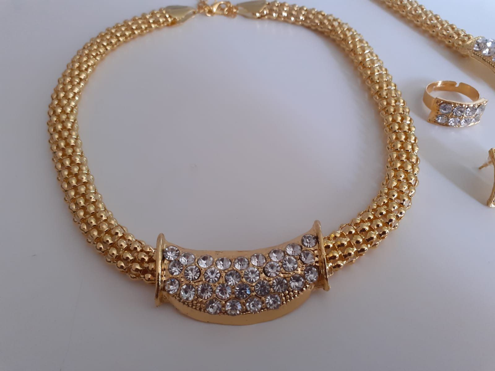 Altri gioielli: 4 teiliges Schmuck Set – Nuovo e nell'imballaggio originale da Stansstad venduto da kam_5wgj 2
