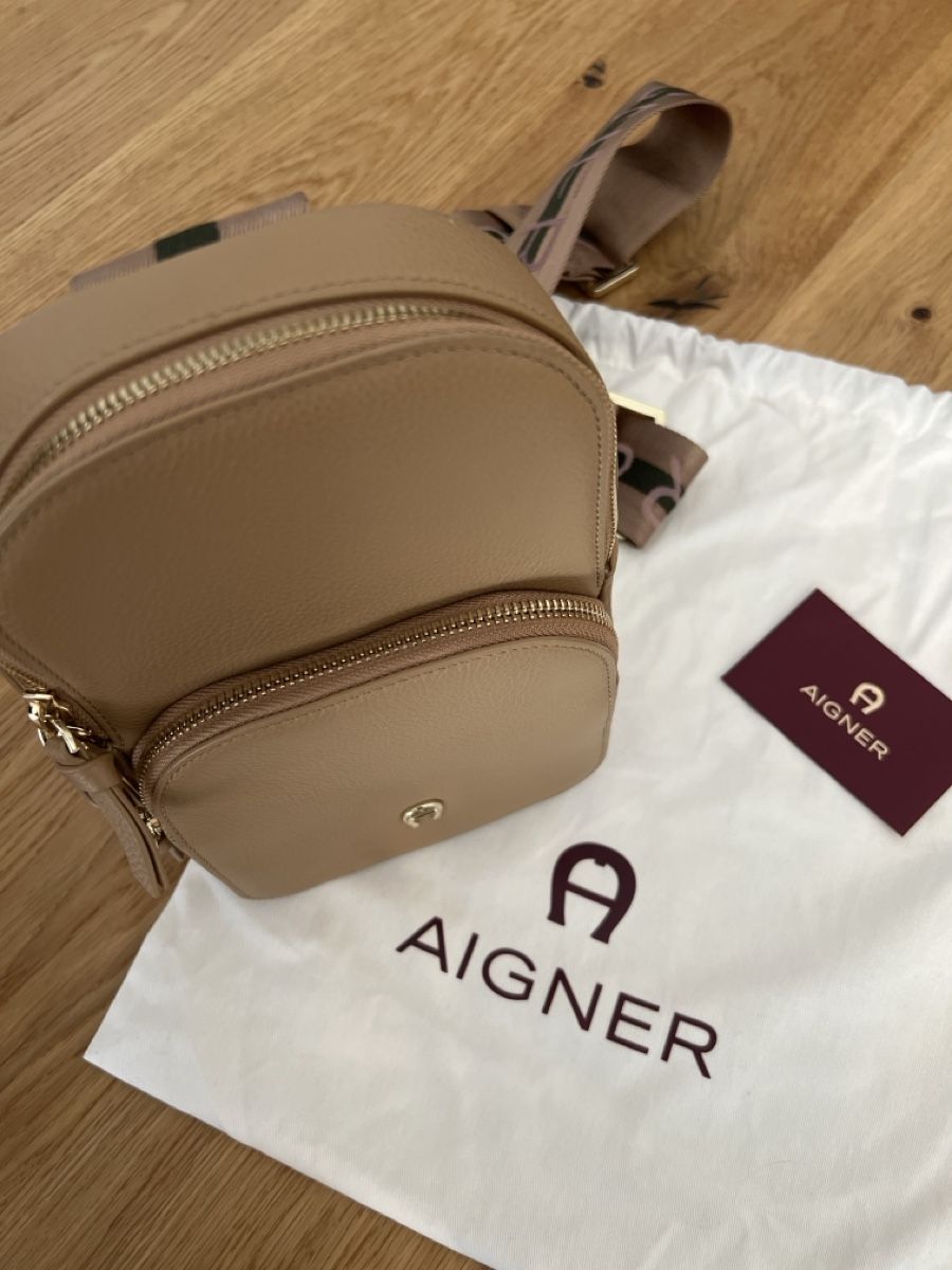 Aigner Borse: Handytasche Aigner Leder – Usato da Sins venduto da Cojedu 5