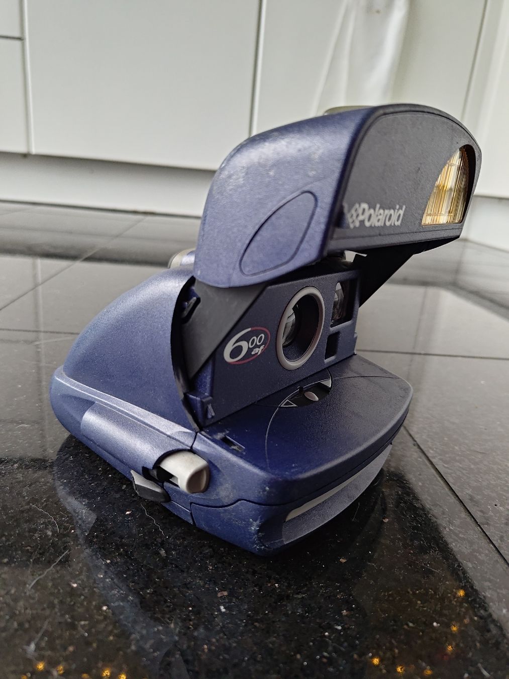 Polaroid Fotocamera: Polaroid 600af défectueux – Difettoso da Fribourg venduto da b4s_8d8p 1