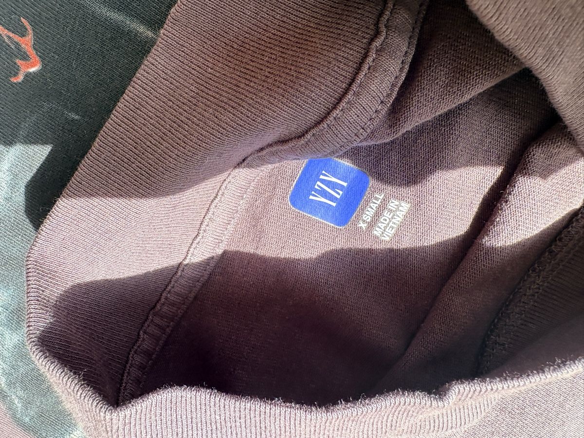 Gap Tops: Longsleeves Yeezy GAP – Neu und originalverpackt aus Lausanne von mil_2s88 2