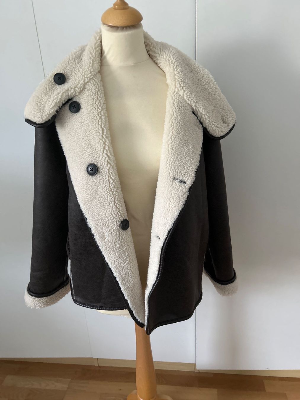Giacche: Winter Jacke , nicht Leder – Usato da Feuerthalen venduto da Anna_Swift 4