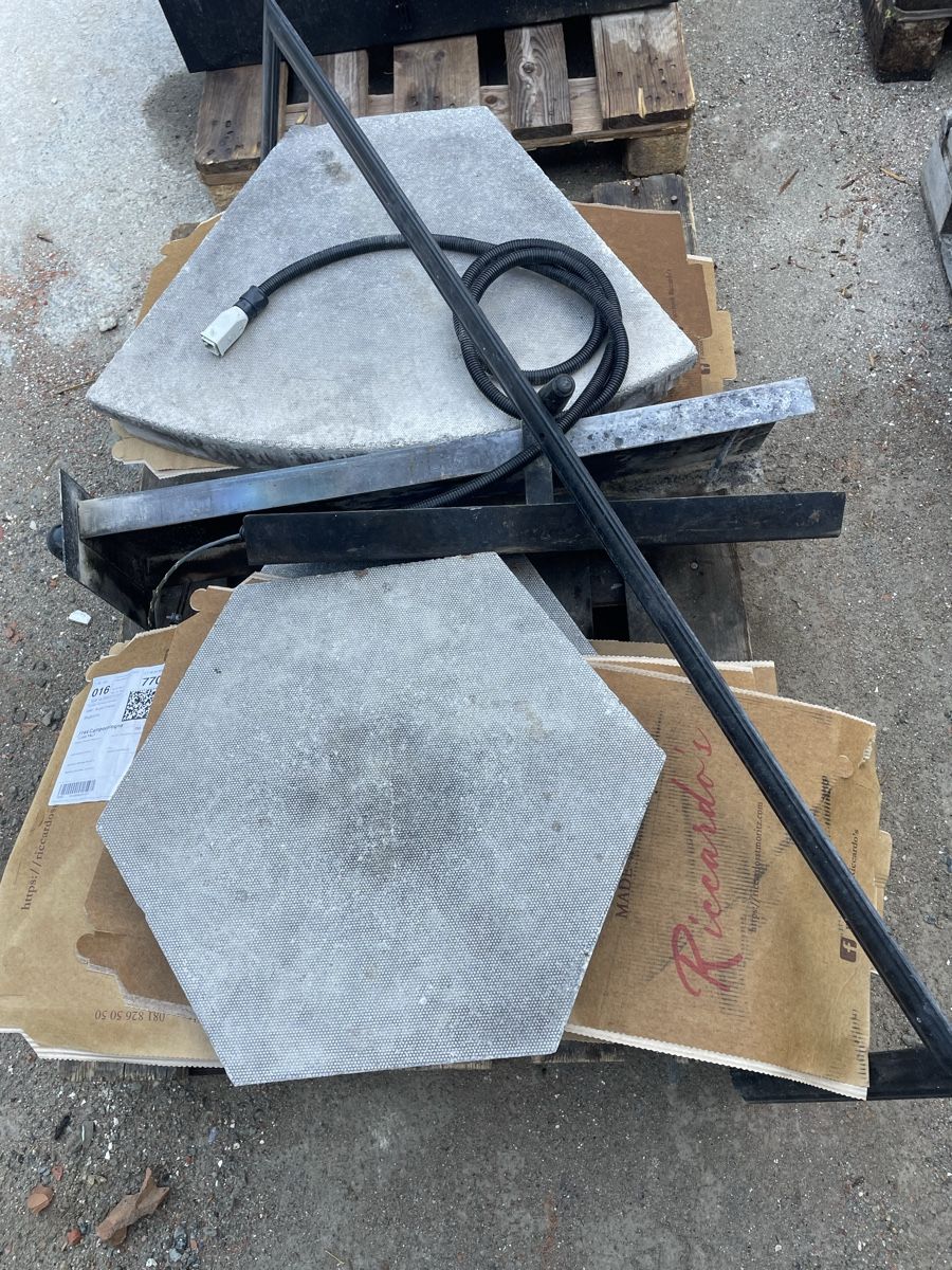 Pizzaofen: Pizza Holzhofen – Gebraucht aus Poschiavo von kuks01 3