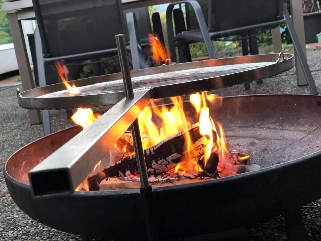 Bracieri: Feuerschale mit Grillsystem – Nuovo e nell'imballaggio originale da Burgistein venduto da Franks-Design
