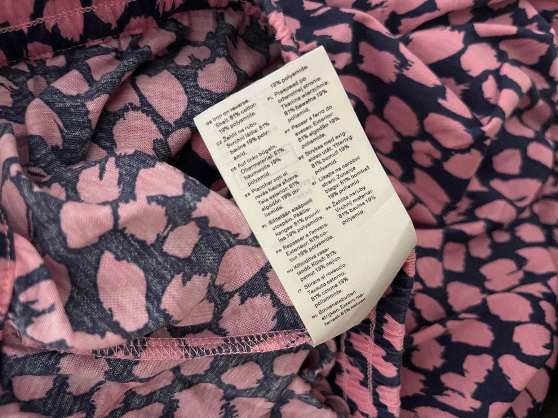 Arket Jupes: Jupe Arket – D'occasion à Cully par FranVey 4