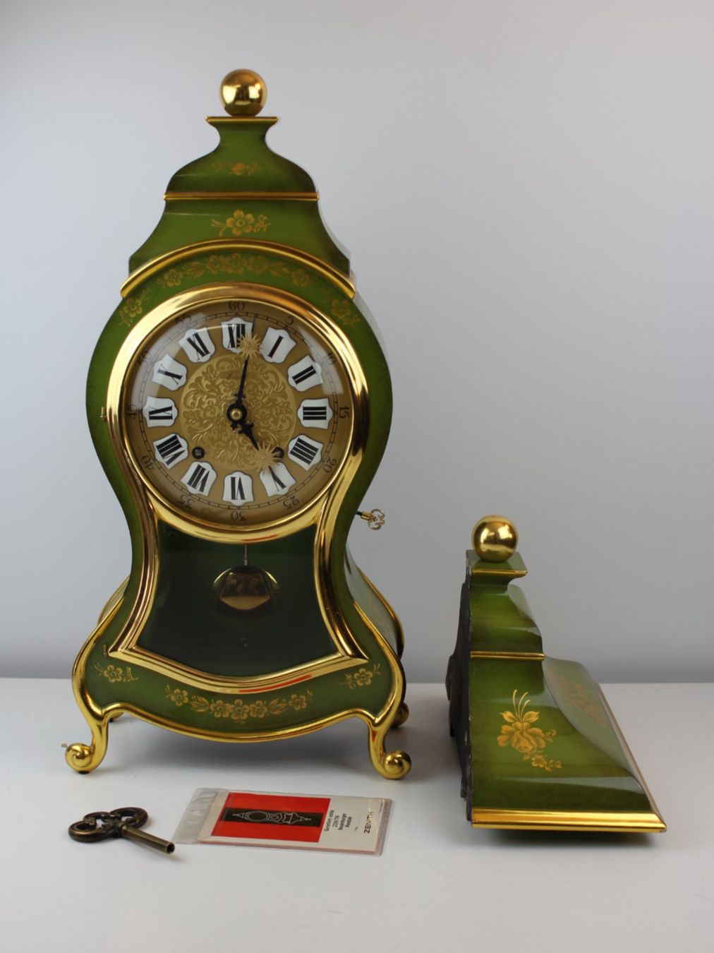 Zenith Neuenburger Pendule Grün Gold (Defekt) in Basel für CHF 41 – nur ...