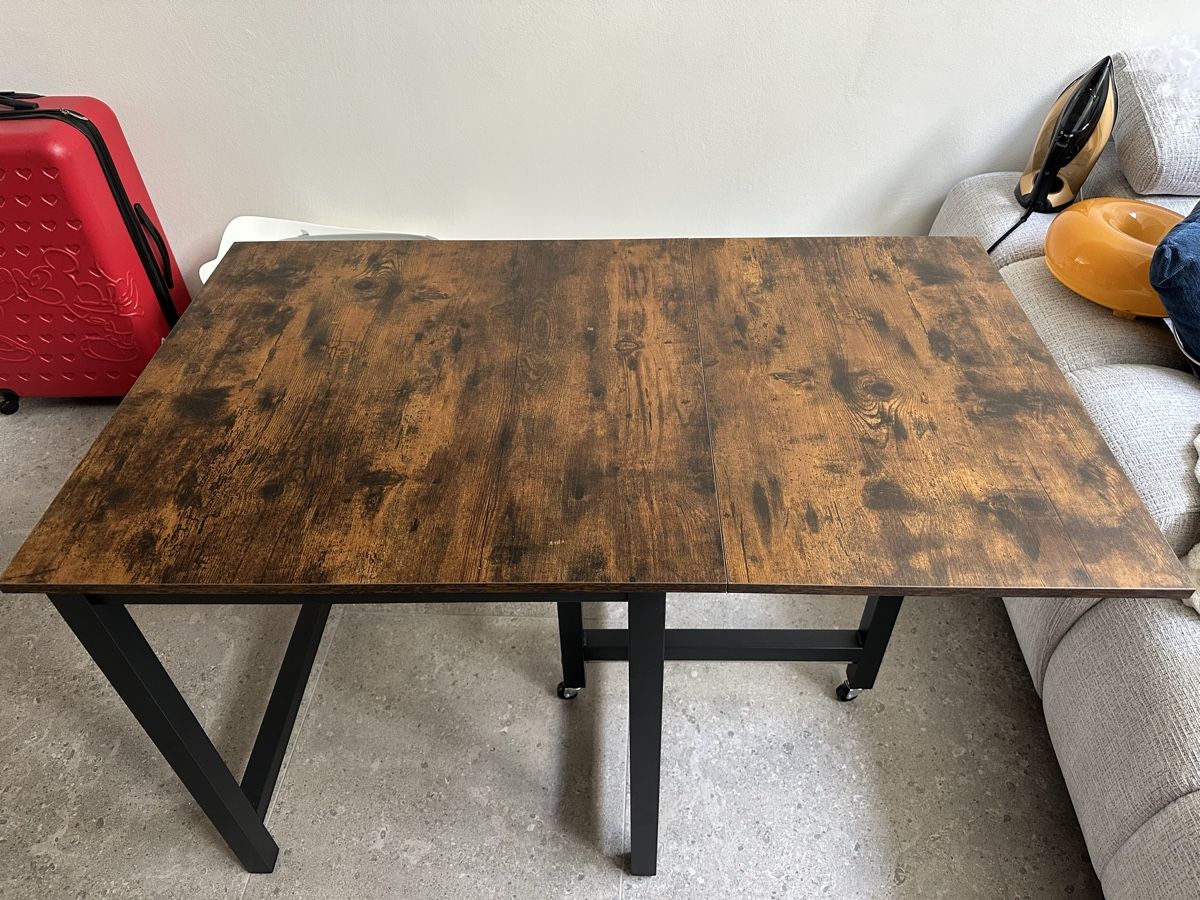 Tische: Foldable/Extendable Dining Table  – Neu (gemäss Beschreibung) aus Zürich von mag_5hxv 2