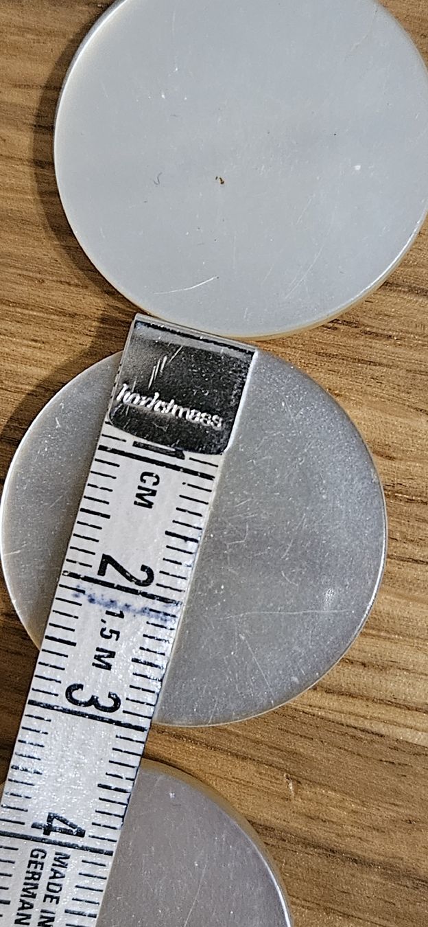 Bottoni: 3 boutons nacrés 3cm – Usato da Carouge GE venduto da Lea000 1