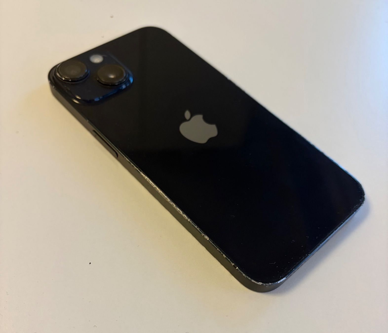 Apple Telefoni cellulari / Smartphones: iPhone 14 (128GB) Mitternachtsblau – Usato da St. Gallen venduto da jul_k9jk 2