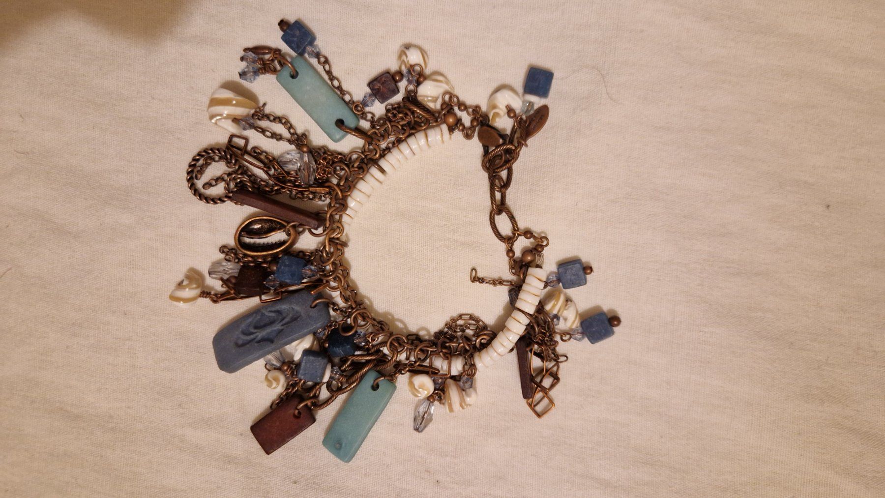 Bracciali & Braccialetti: 5 Armbänder Set Vintage verschiedene Materialien – Usato da Rütihof venduto da Teddy1985 3
