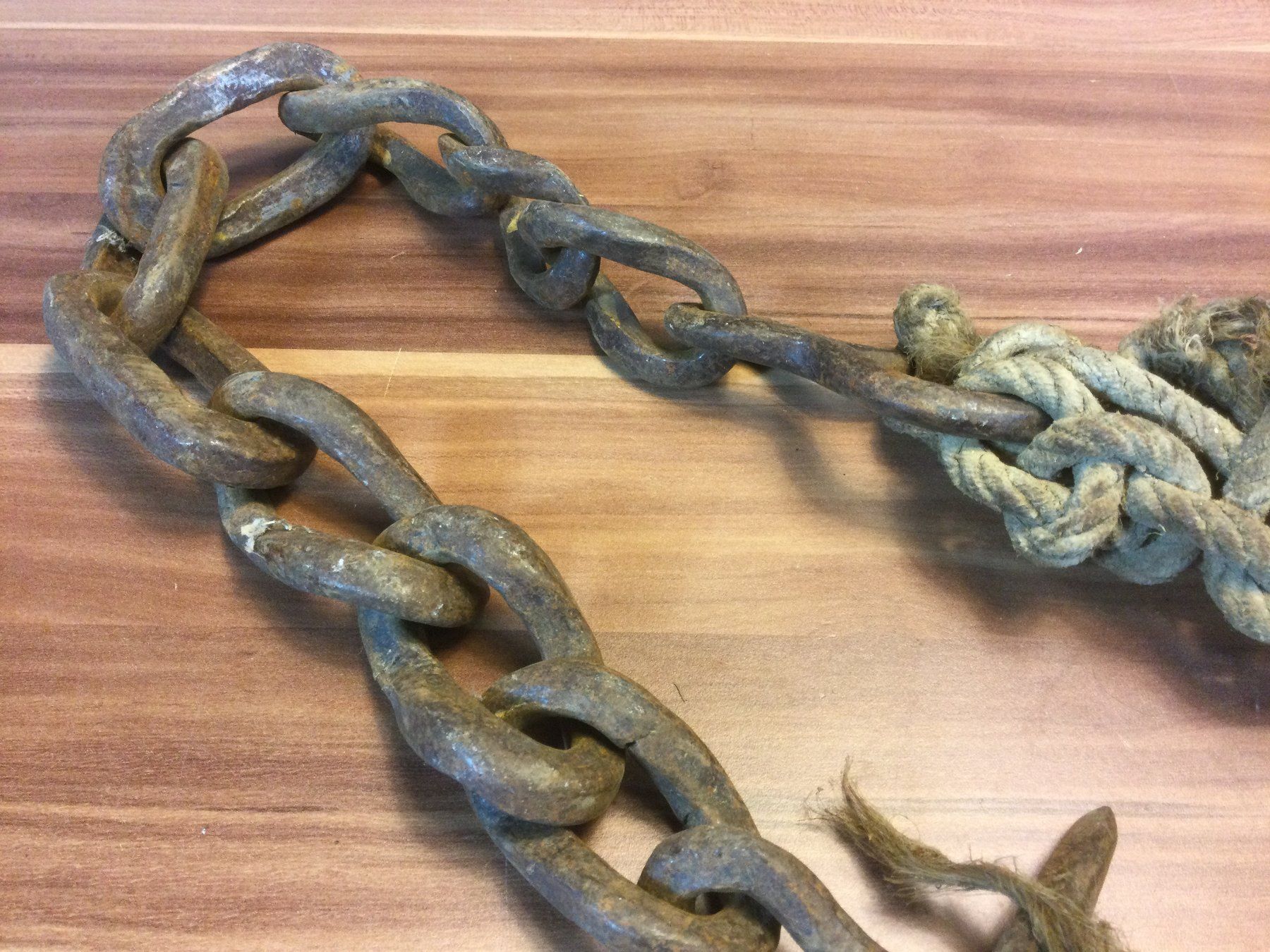 Attrezzi da lavoro: Antike Bremskette mit Hanfseil – Usato da Wangen SZ venduto da kuriosum12 3