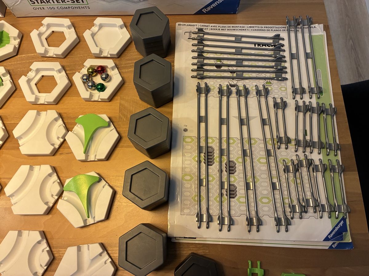 Gravitrax Spielzeuge: GraviTrax Starter-Set über 100 Komponenten guter Zustand – Gebraucht aus Frauenfeld von ant_chx7 3