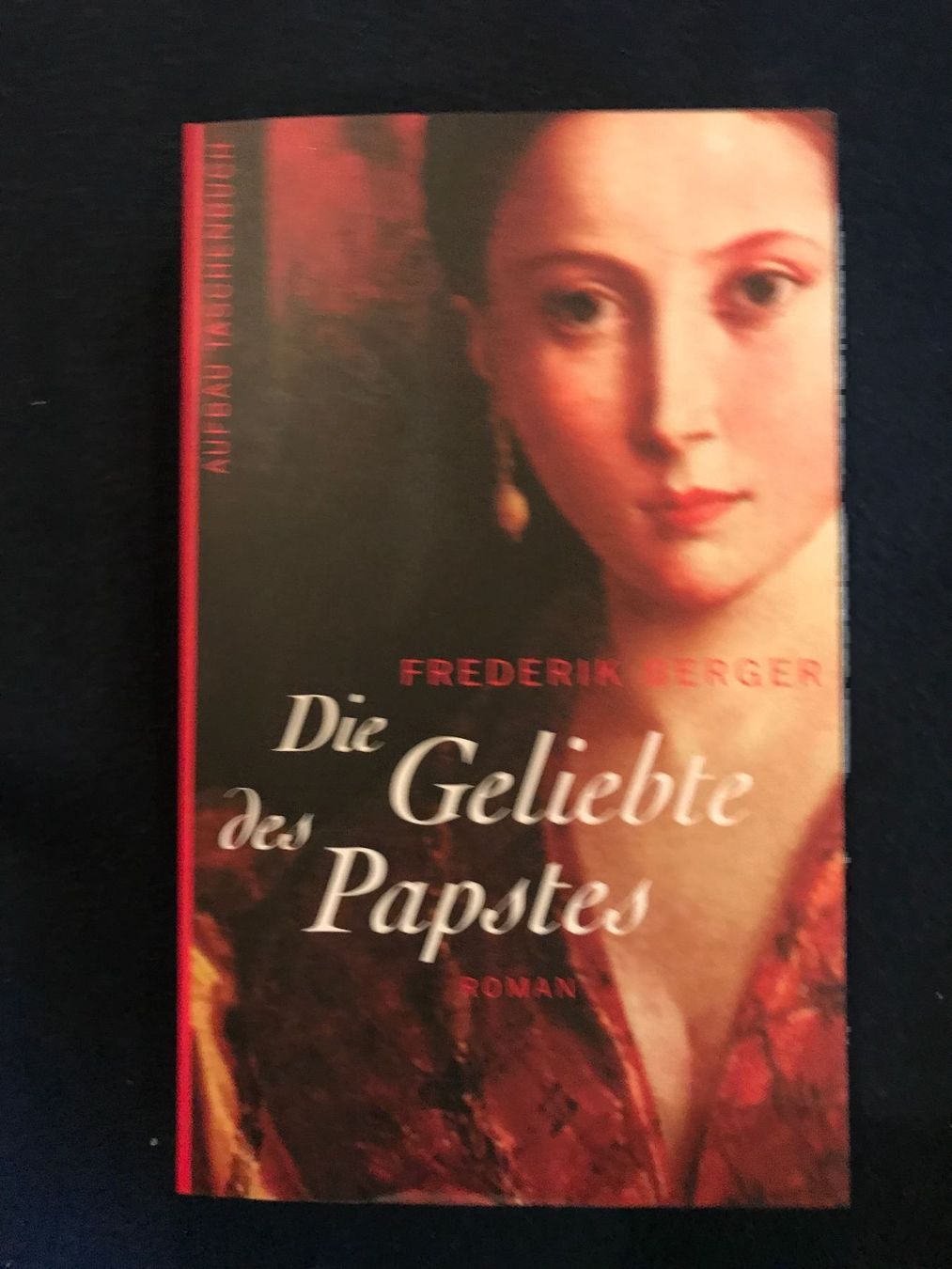 Libri: Die geliebte des Papstes – Usato da Amden venduto da Arven-Schmuck