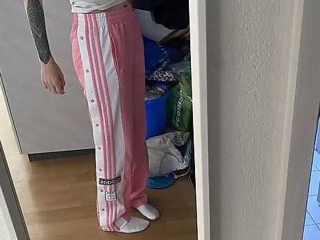 Adidas Hosen: Adidas Pink Trackpants Trainerhose XS – Gebraucht aus Bern von n-dine 2