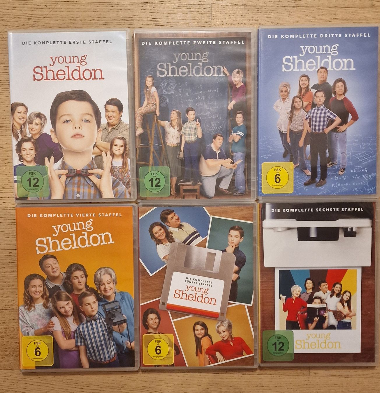 Tutti i DVDs: Young Sheldon Serie Staffel DVD Complete Edition – Nuovo (secondo la descrizione) da Arbon venduto da sar_l7ll 4
