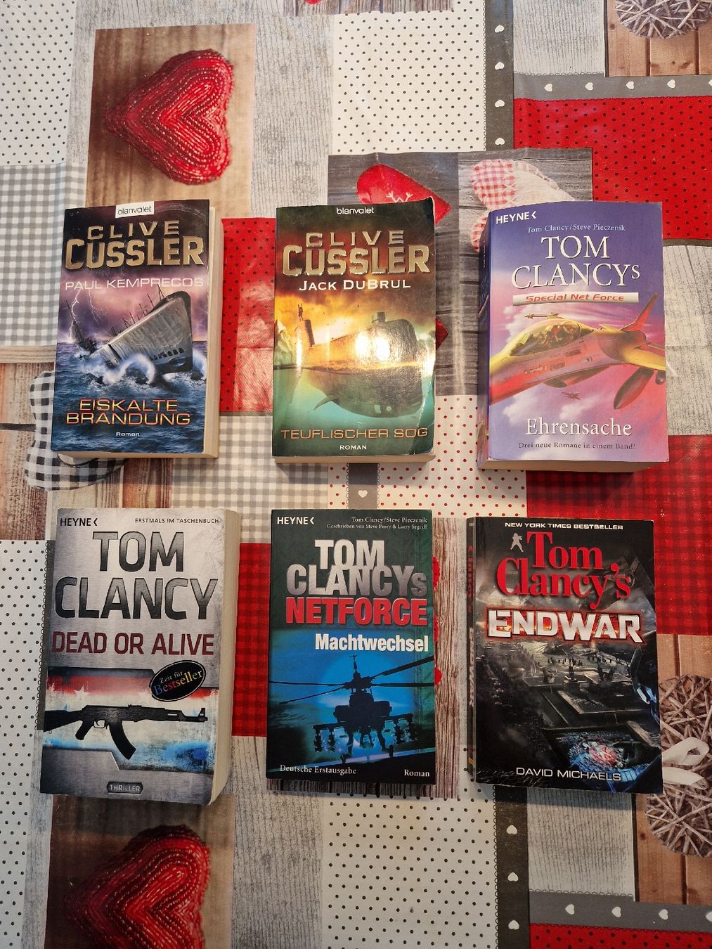 Libri: Tom Clancys, Clive Cussler Büchersammlung – Usato da Glis venduto da mic_2ht8