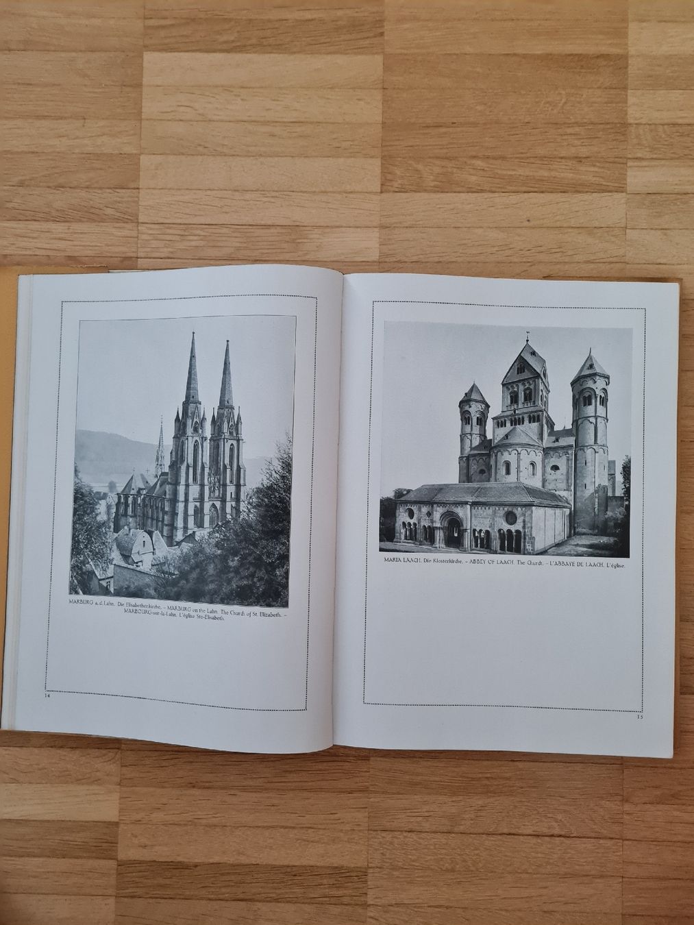 Libri: Architektur im Mittelalter  – Usato da Basel venduto da Piscosour01 3