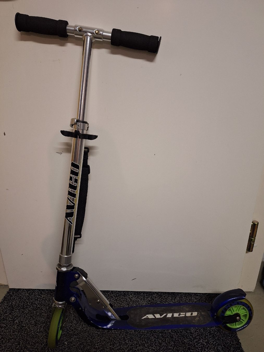 Kickboard: AVIGO Scooter – Usato da Hägglingen venduto da fab_5sbm 1