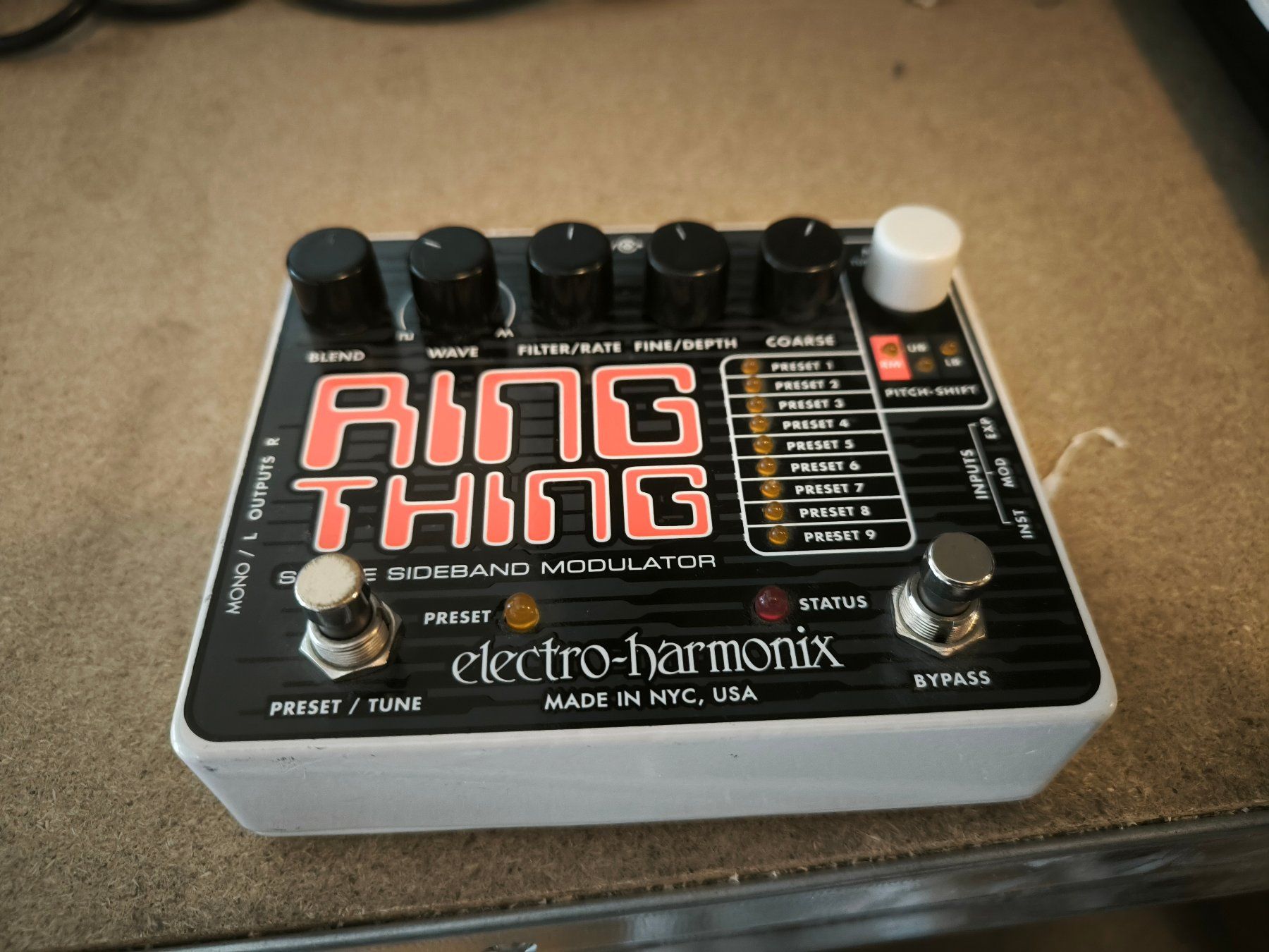 Electro-Harmonix Strumenti musicali: Electro Harmonix Ring Thing – Usato da schwarzenburg venduto da phlib