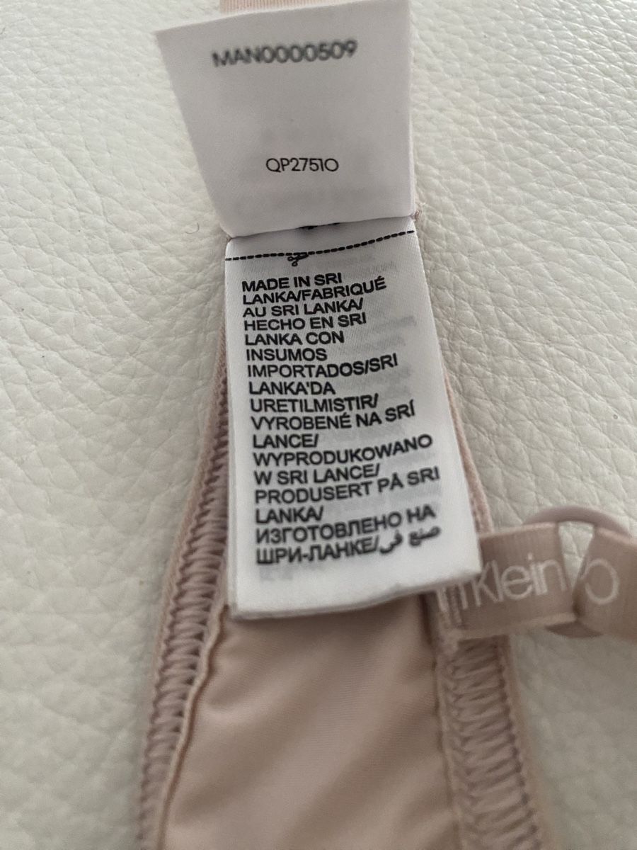 Calvin Klein Altra biancheria intima: Calvin Klein Bh🌸 – Usato da Opfikon venduto da Luis144 3