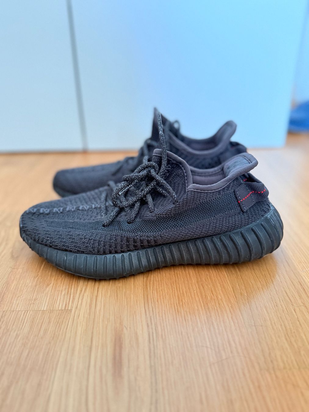 Adidas Scarpe da uomo: Adidas Yeezy Boost 350 V2 – Usato da suisse venduto da mar_sj7w 1