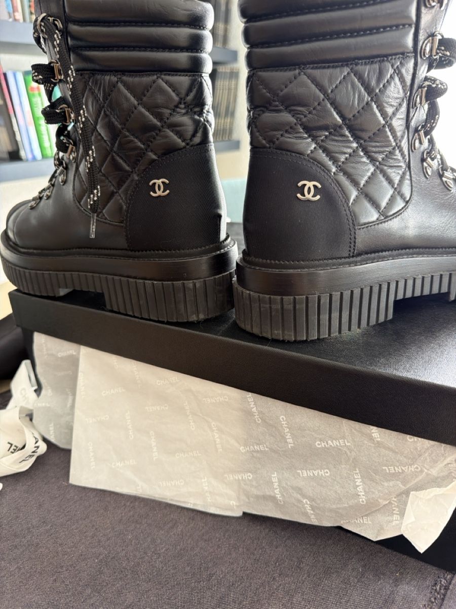 Chanel Scarpe da donna: Chanel Stiefel – Usato da Gebenstorf venduto da AA2015 4