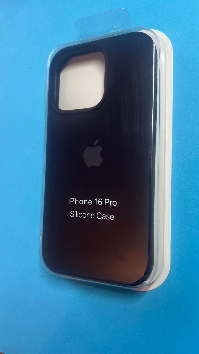 Coques & Protection écran: Coque iPhone 16 Pro \ iPhone 16 Pro  Hülle – Neuf avec emballage d'origine à Eysins par pro_7lnq