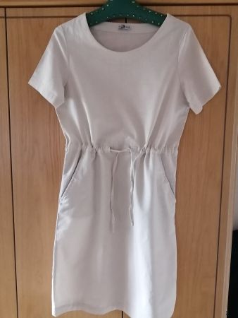 Sommerkleid aus Naturleinen size 36