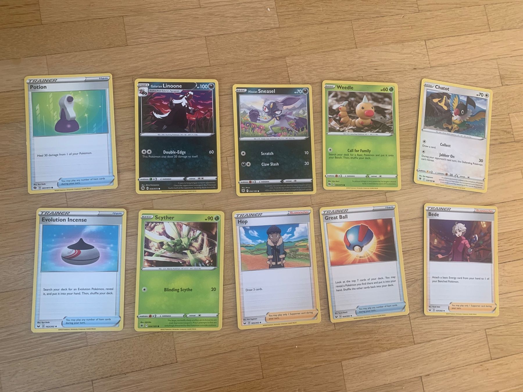 Pokémon Carte collezionabili: Lot de cartes Pokémon diverses – Usato da Villars-sur-Glâne venduto da Magdaka