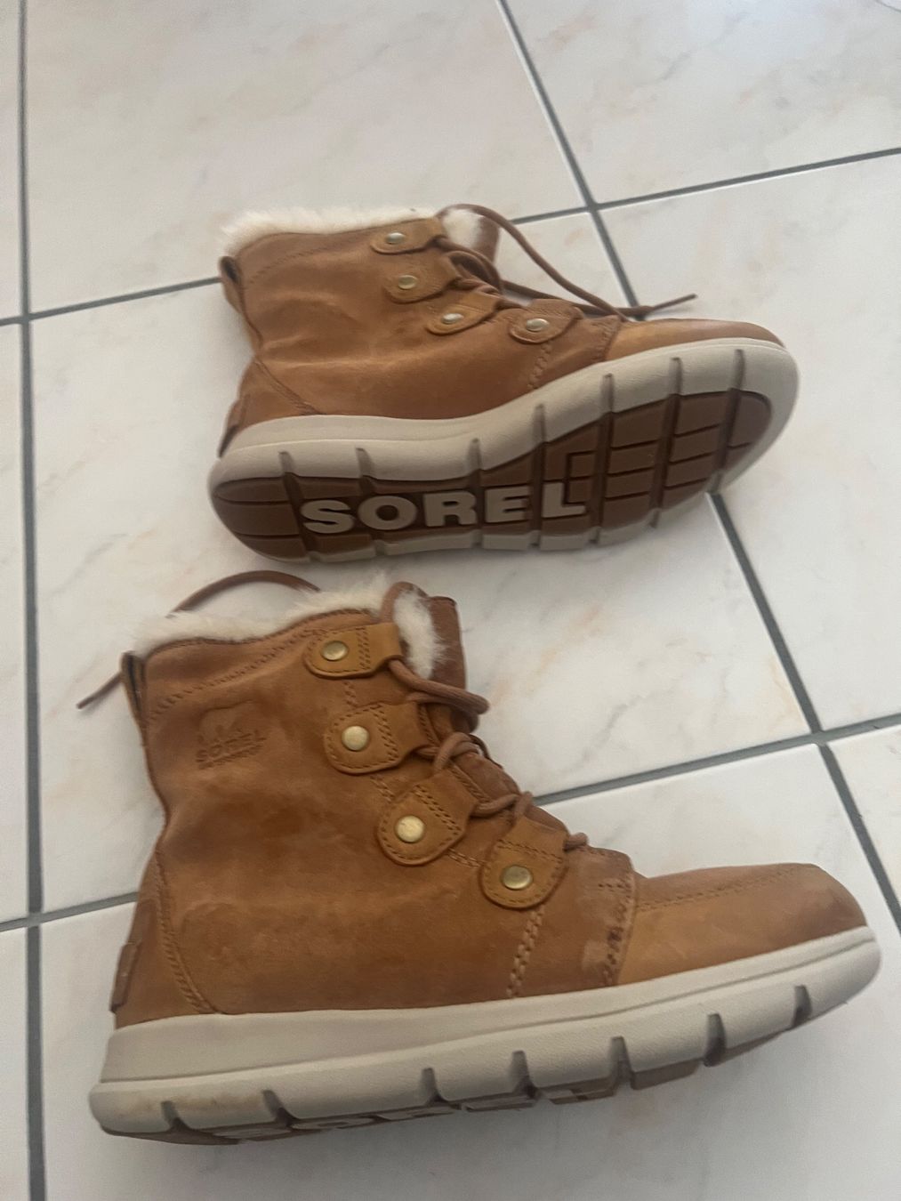 Sorel Scarpe da donna: Bottes de neige Sorel taille 39 – Usato da Martigny venduto da mim_lk7x 1