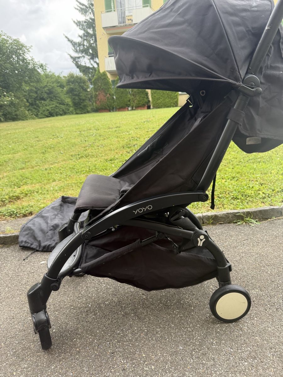 Babyzen Carrozzine: Babyzen YOYO Stroller Black.  – Usato da Zürich venduto da Elh_sunny