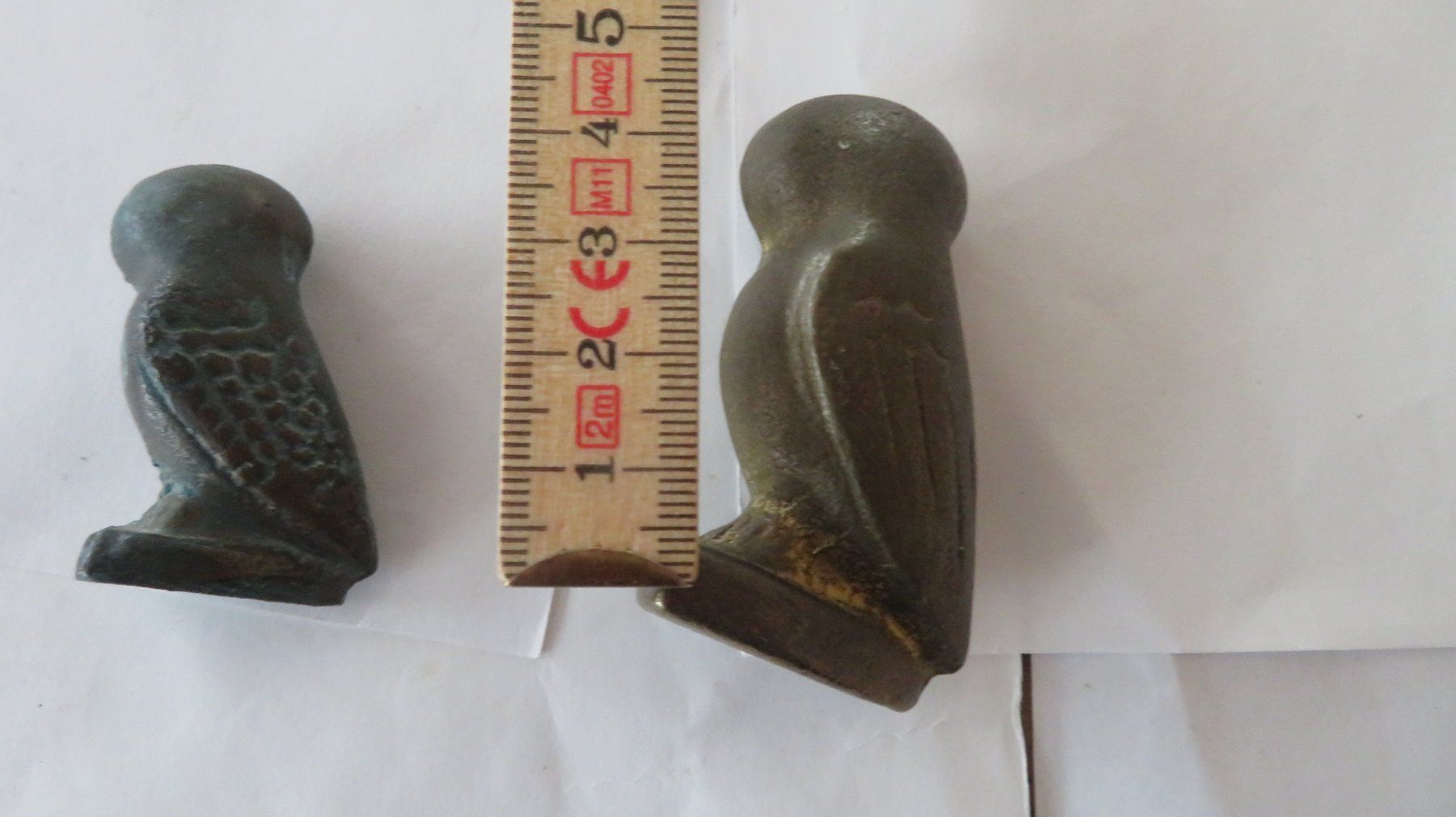 Statuette: Eulen 2 Stück aus Bronze gemarkt mit AOE – Usato da Wetzikon ZH venduto da morda1954 4