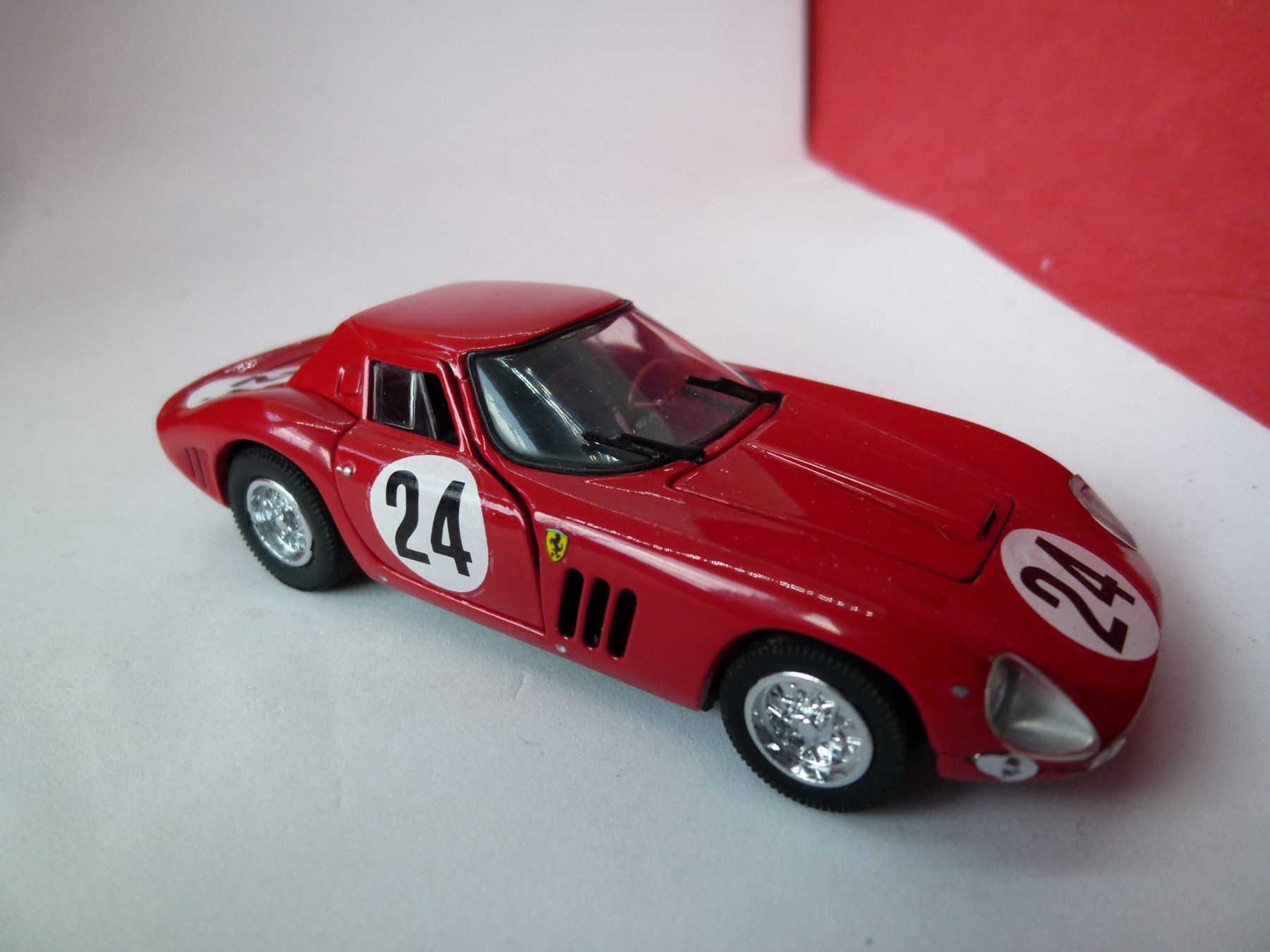 Ferrari Modellautos: ab 12.-- Ferrari 250GTO  - Jouef Evolution - %% Ausverkauf % – Gebraucht aus Reiden von Aston2 1