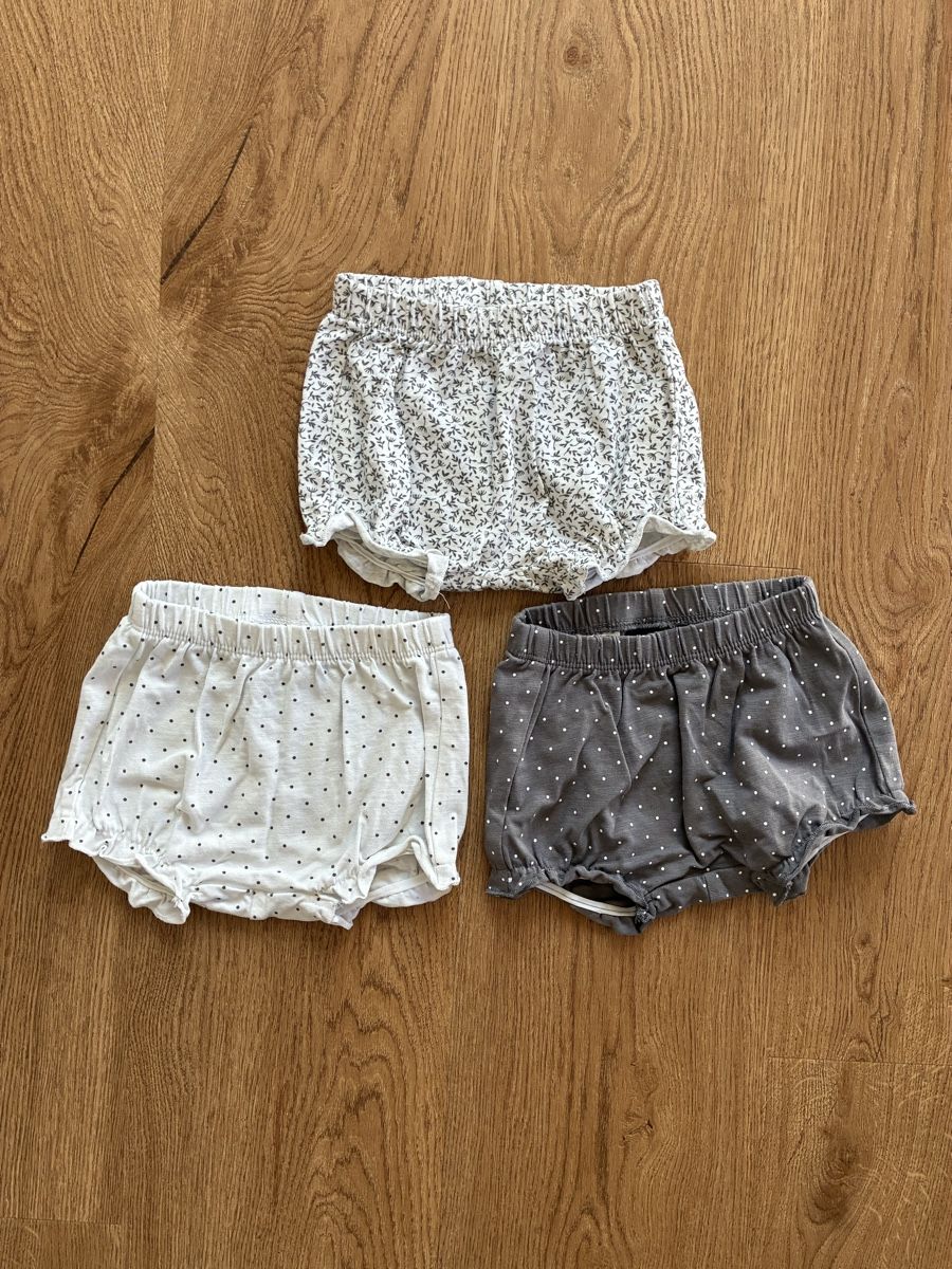 H&M Lotti & Set di vestiti: Bloomer / kurze Hosen Grösse 56 – Usato da Witterswil venduto da Livee