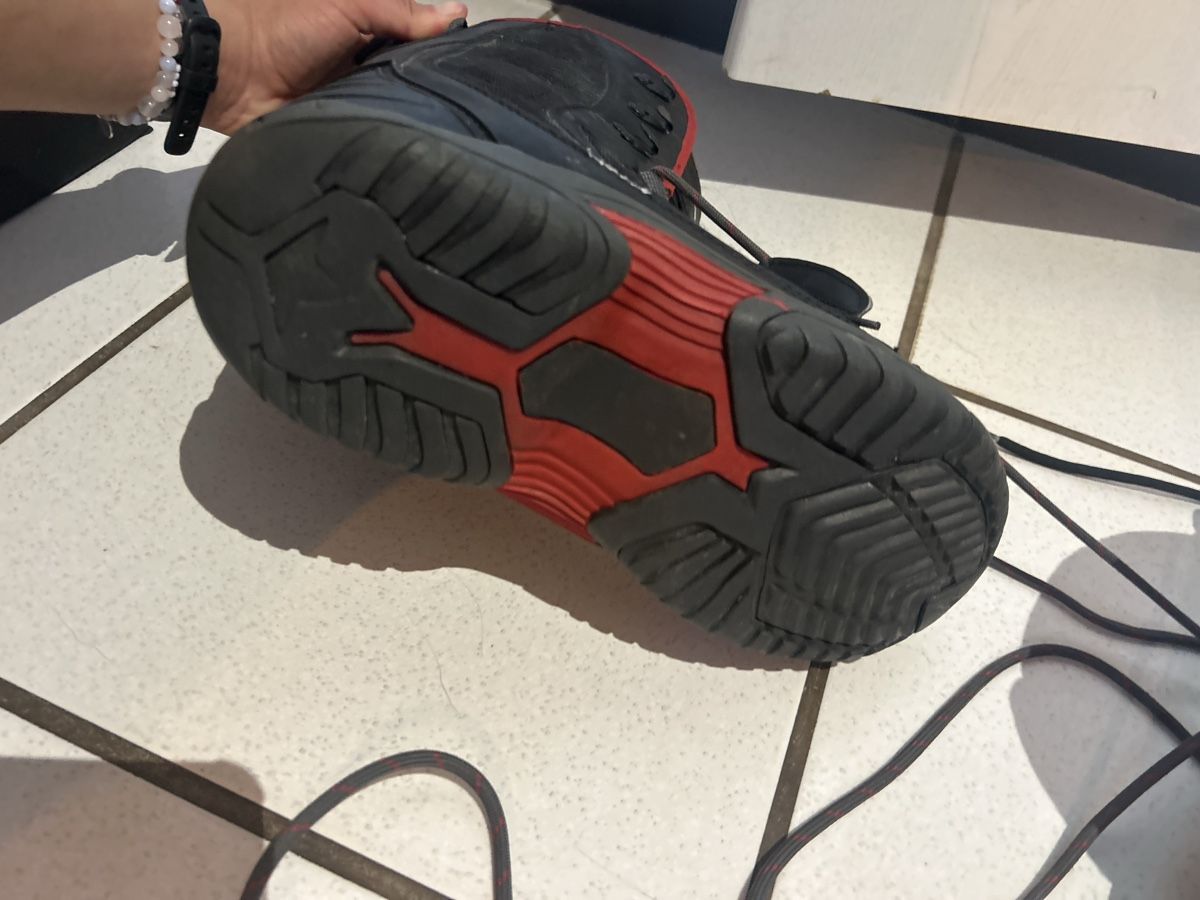 Chaussures hommes: Snowboard boots Grösse 42 – D'occasion à Fischenthal par Victoria_fischenthal 4