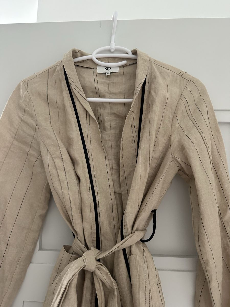 Jacken: Lightweight Jacket  – Neu (gemäss Beschreibung) aus Zürich von juz_2t2j 1