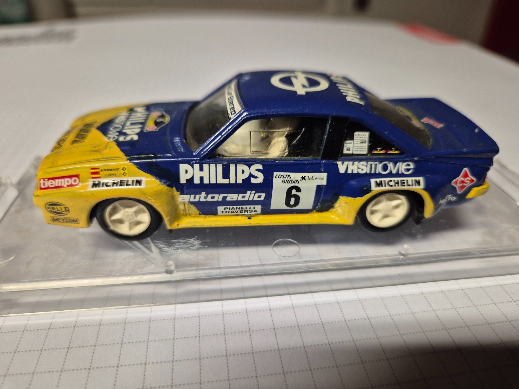 Opel Modellini d'auto: OPEL MANTA 400 – Usato da Moutier venduto da cat365 1
