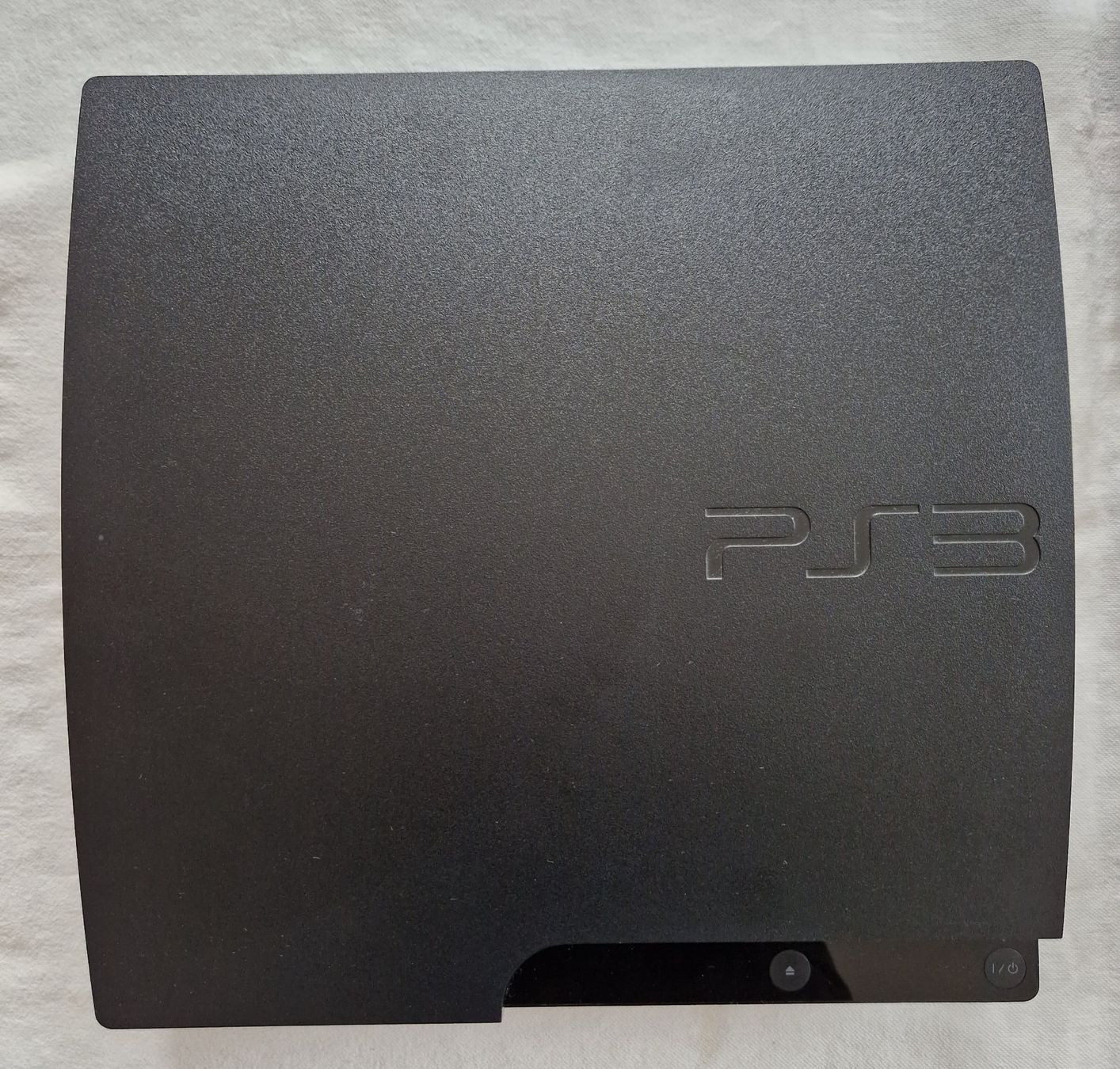 Sony Console: Ps3 Slim inkl. 46 Games + Sing Star + 2 Kontroller – Usato da Rebstein venduto da Ajs_Toy_Palast_1 1