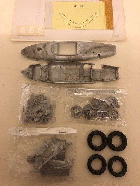 Ferrari Modellini d'auto: Ferrari 156 Kitt – Nuovo (secondo la descrizione) da Muttenz venduto da Gucci2005 2