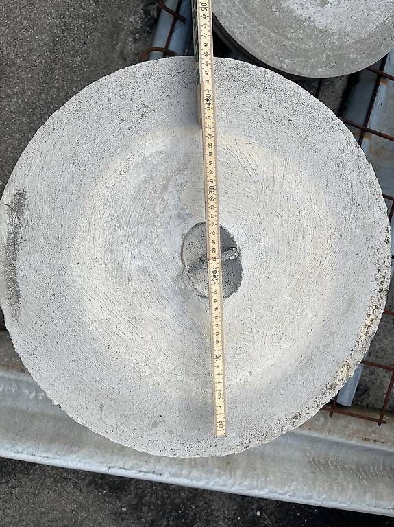 Stagni & Fontane ornamentali: Betondeckel, Deckel, Schachtdeckel, DN 400 – Nuovo (secondo la descrizione) da Oberschrot venduto da baldachin01 1