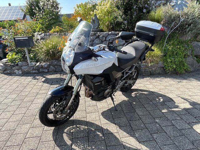 Kawasaki Touring: Kawasaki Versys 1000 – Usato da Bichwil venduto da Eugemeol