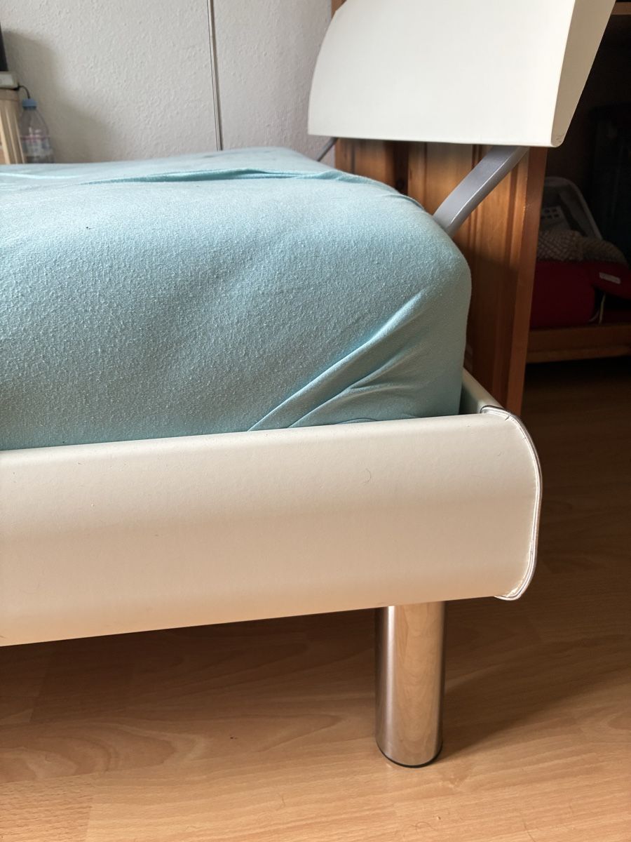Betten: Jugendbett plus Matratze – Gebraucht aus Sachseln von suruam01 1