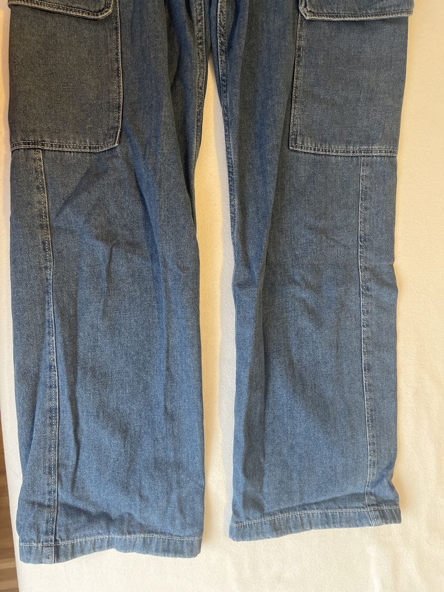 Bershka Jeans: Bershka cargo jeans gr 34 blau – Gebraucht aus Adligenswil von Phoenix2017 2