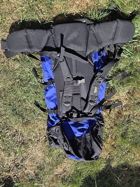 Zaini: Rucksack Oregan 70 Liter – Usato da Bern venduto da Sanssucre 1