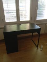 Bürotisch