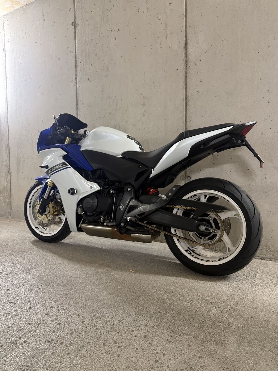 Honda Route: Honda CBR 600 – D'occasion à Villnachern par cedri22222 3