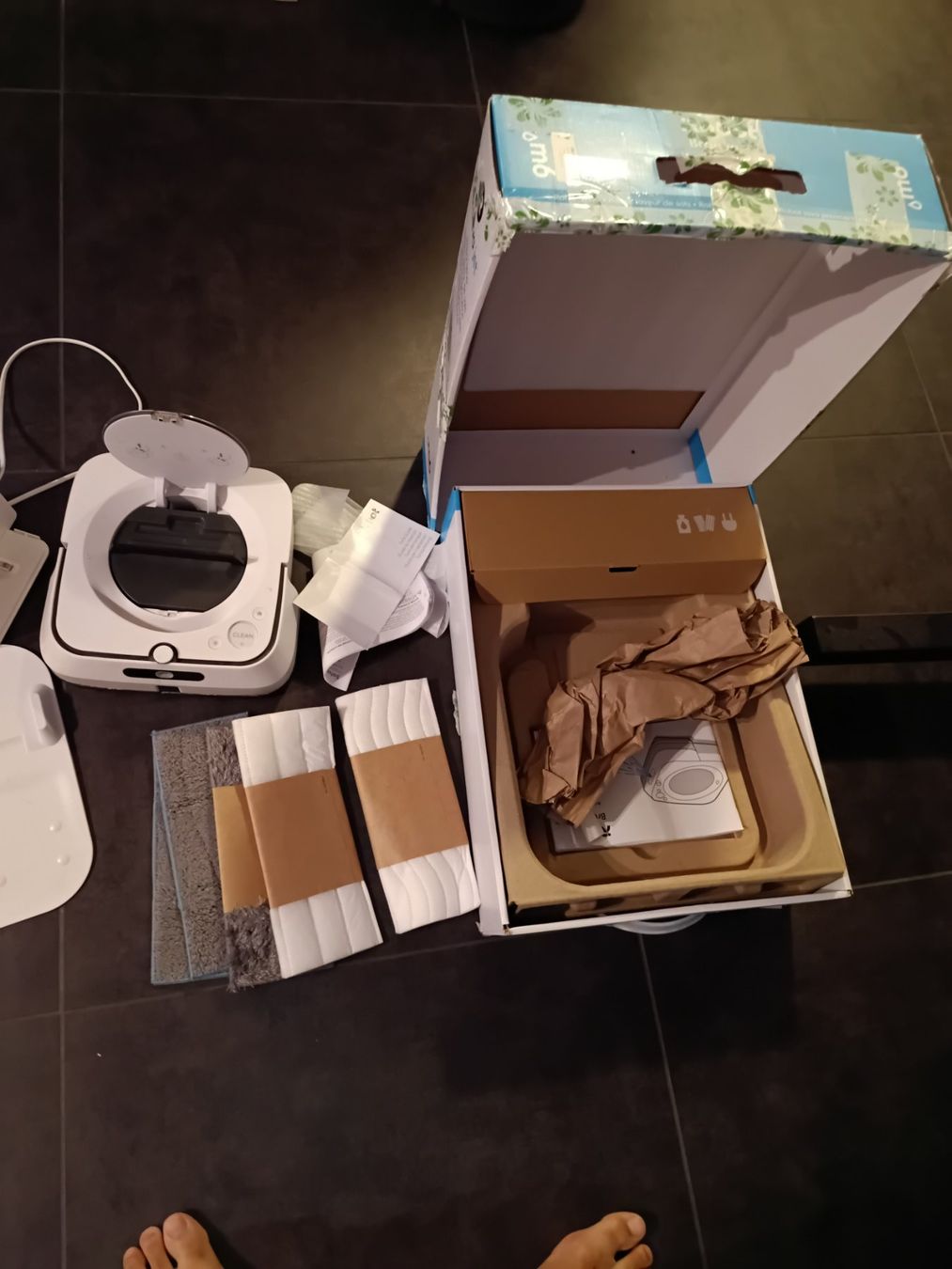 Irobot Aspirateurs & Accessoires: irobot braava jet m6 – Défectueux à Bertschikon (Gossau, ZH) par SJLPHI 1