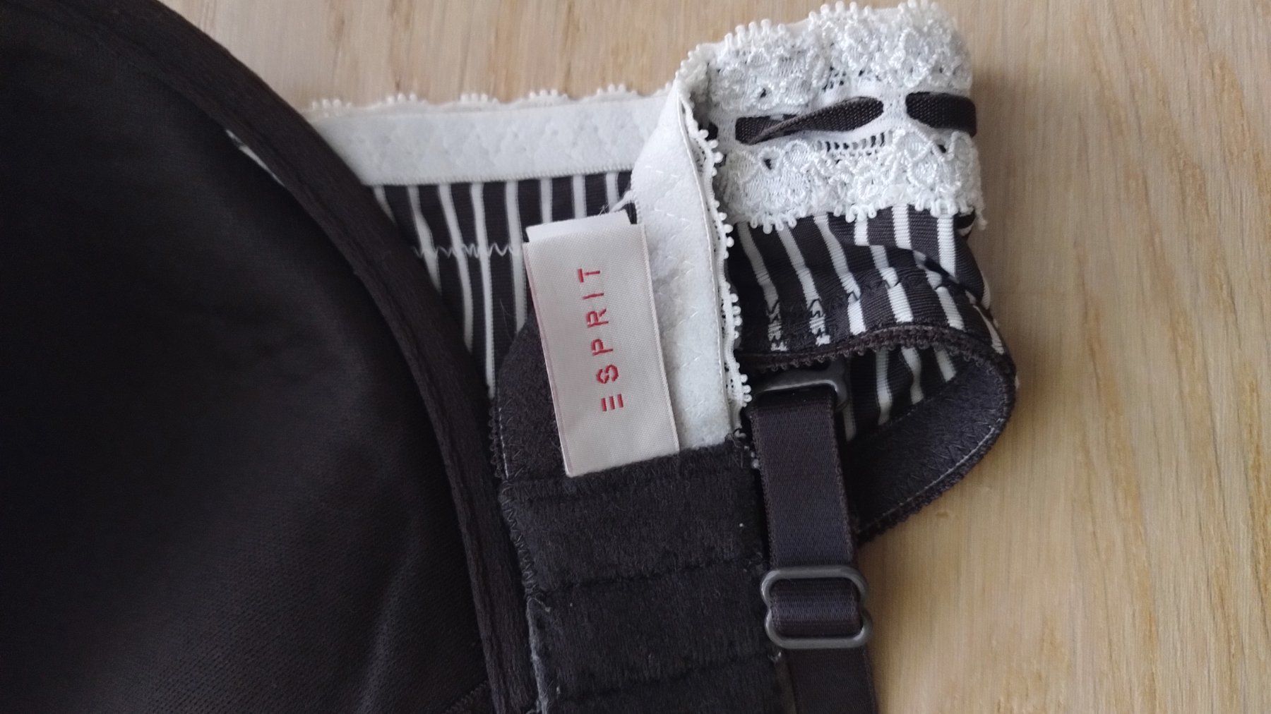 Esprit Altra biancheria intima: Esprit BH 75 C – Usato da Frauenfeld venduto da Tropariana 3