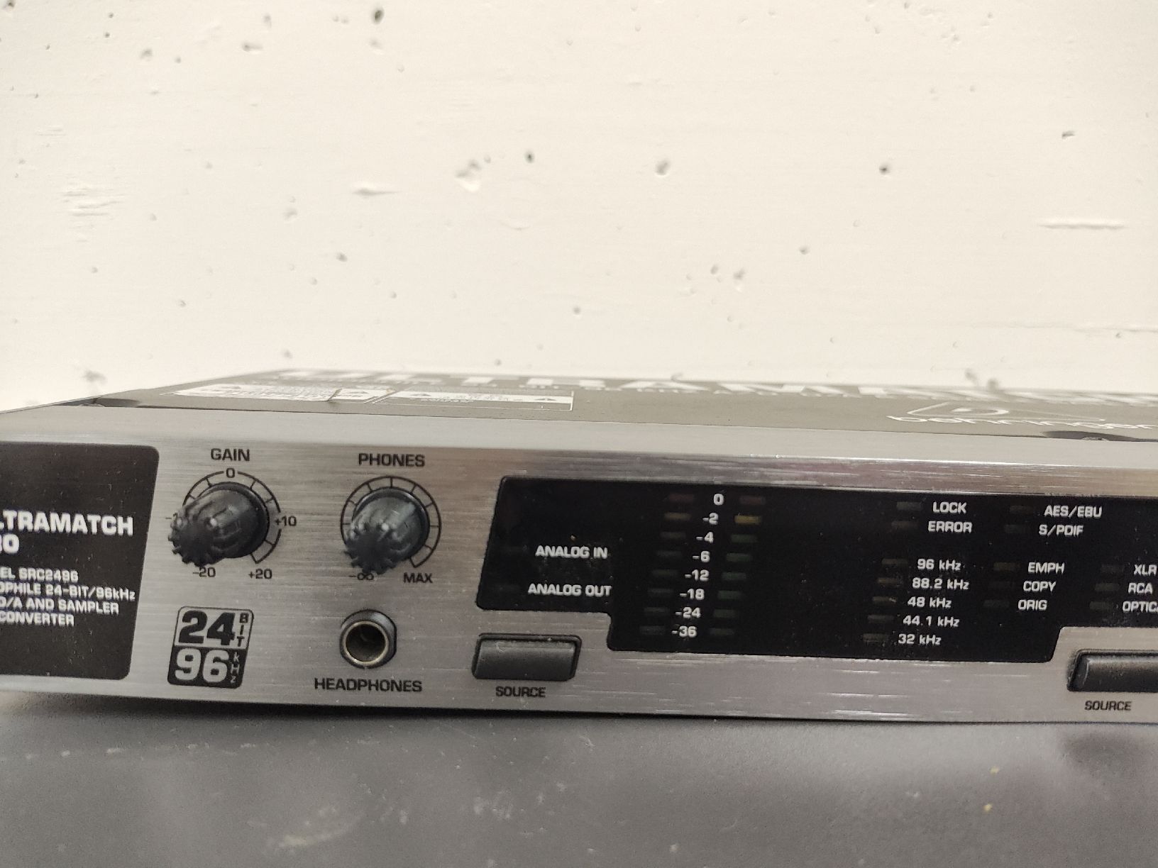 Behringer Convertitori: Behringer Ultramatch Pro - 24bit/96 Khz A/D-D/A Konverter – Usato da Dürnten venduto da edumental 1